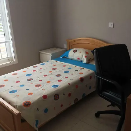 Дом отдыха Beautiful Townhouse Пафос